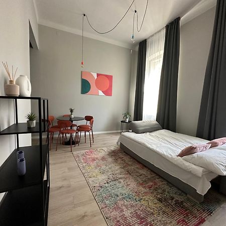 Butik Life Hotel & Apartments Budapeszt Zewnętrze zdjęcie